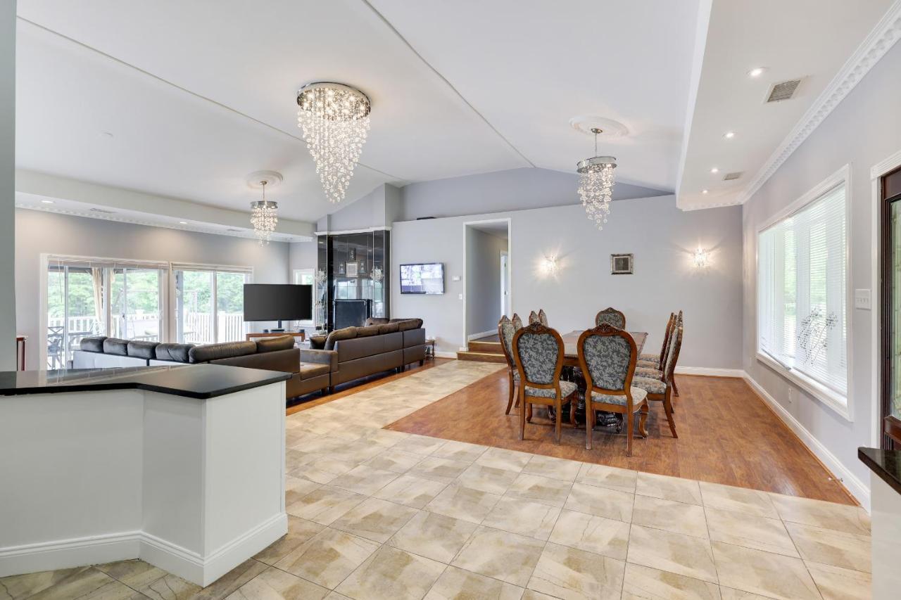Luxury Front Camelot