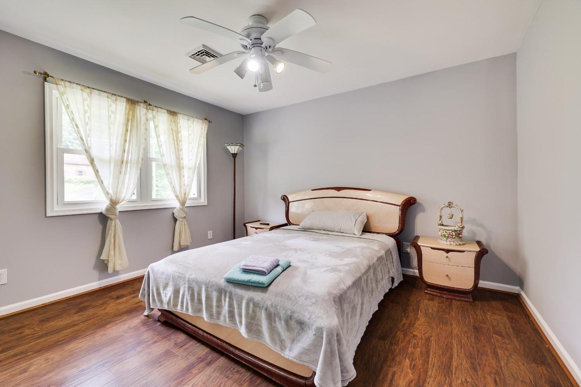 Holiday home Luxury Front Camelot