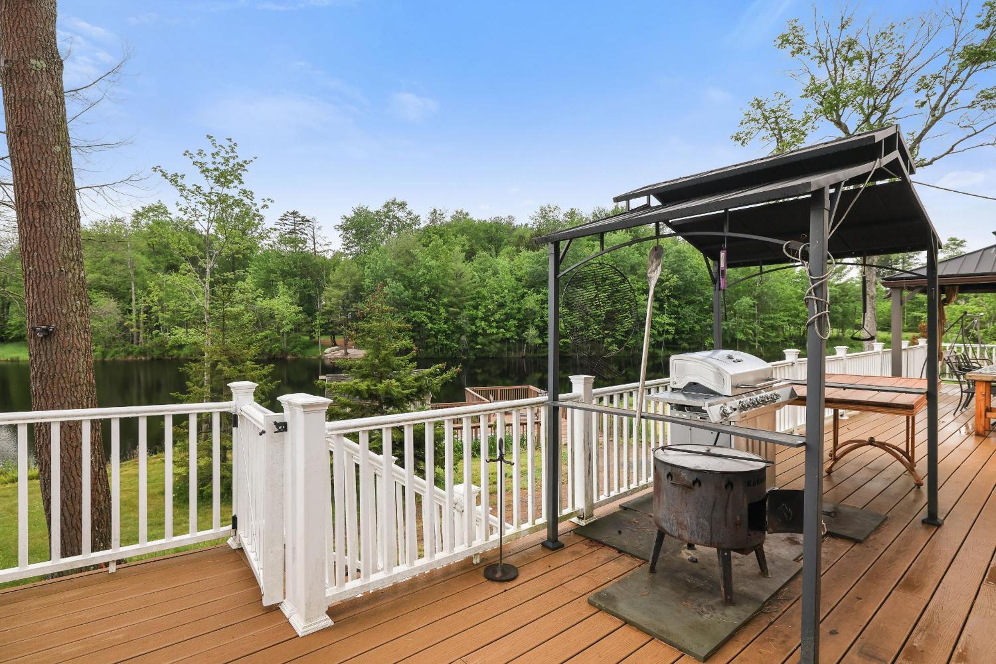 Luxury Front Camelot Holiday home *